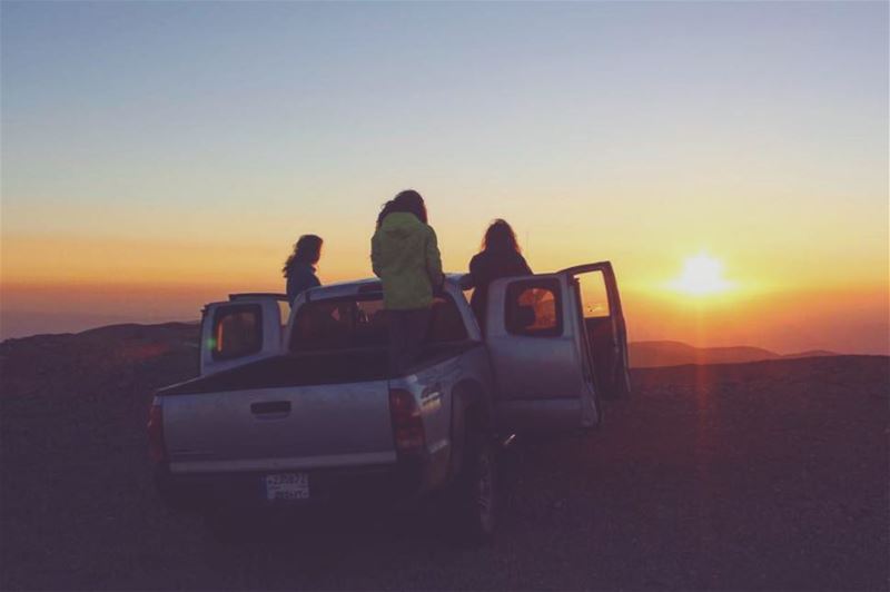 The sunrise, of course, doesn't care if we watch it or not.It will keep... (Qurnat as Sawda')