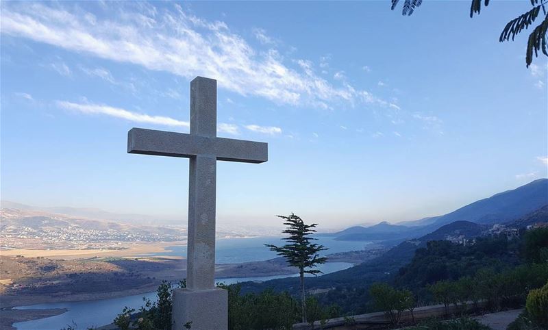 The True Love...🙏📿... cross  lake  summer  relaxing  outdoors ... (Saghbîne, Béqaa, Lebanon)