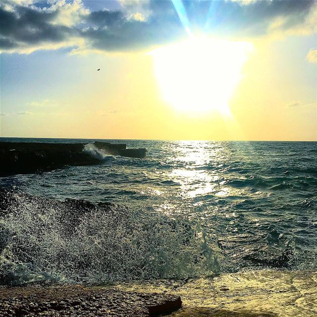 " The Waves Of The Sea Help Me Get Back To You..." whatsuplebanon... (Kfarabida Batroun)