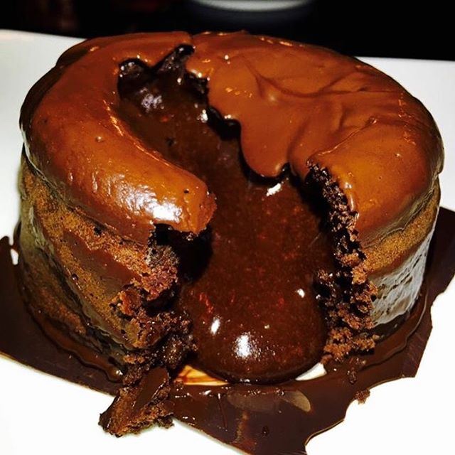 The weather Cold and the chocolate Fondant hot.... (Four Seasons Hotel Beirut)