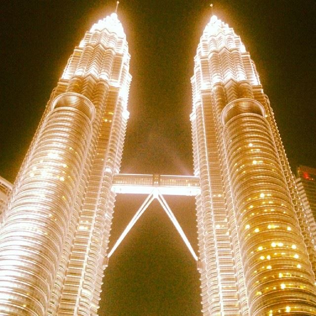 The world's highest twin towers, Kuala Lumpur, Malaysia. Klcc ...