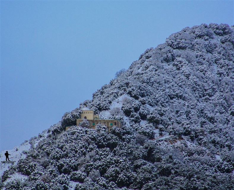 the zoom 👌300 mm Veiw from jbaa to  niha  nabiayoub  niha ... (Niha Nabi Ayoub)