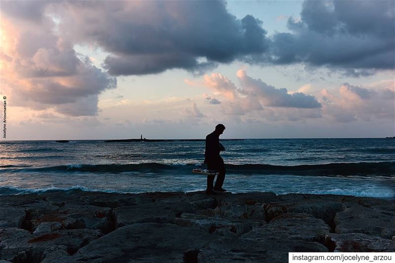 There is a voice that doesn't use words... listen... view  vision ... (Saïda, Al Janub, Lebanon)