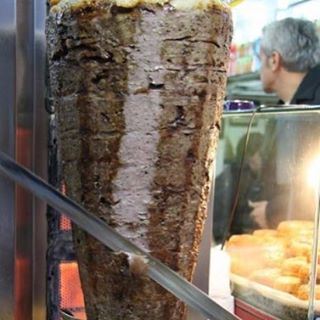 There is no love sincerer than the love of Shawarma Sandwich @restaurant_et_falafel_joseph 