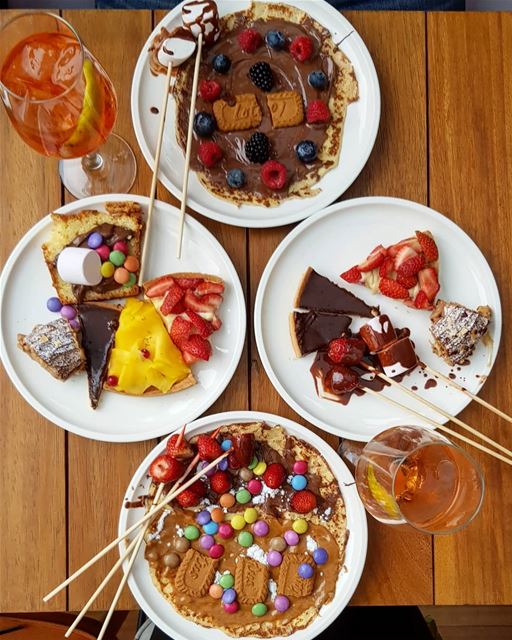 There's room for dessert? In my case there's an apartment🐮🤗 ...