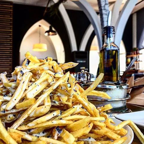 These fries 😍😍😍👍👍👍 Credits to @karim_khatoun  (Popolo)
