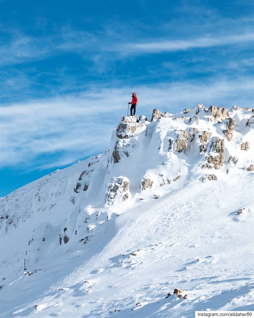 Think big reach high ,sky is not the limit ❄.... snowhike wonderlust... (Jabal Fâloûgha)