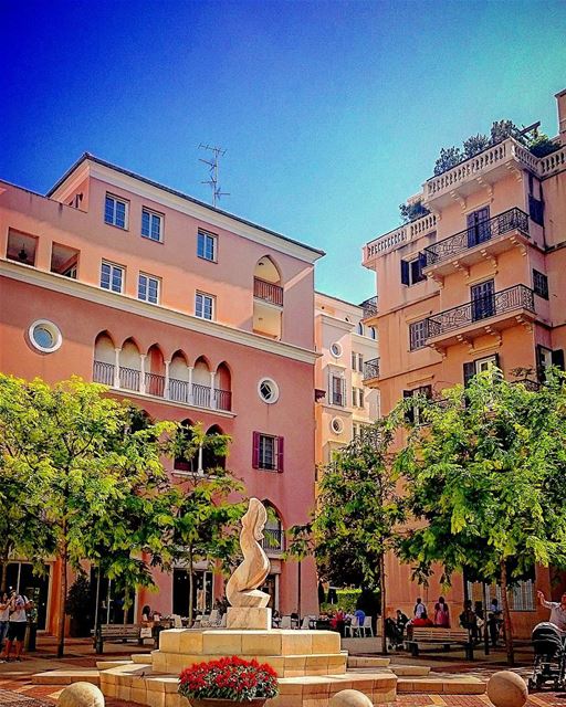 This is not in Europe.. Its simply saifi village -Beirut 🏘🏚🏡 lebanon ... (Beirut Down Town)