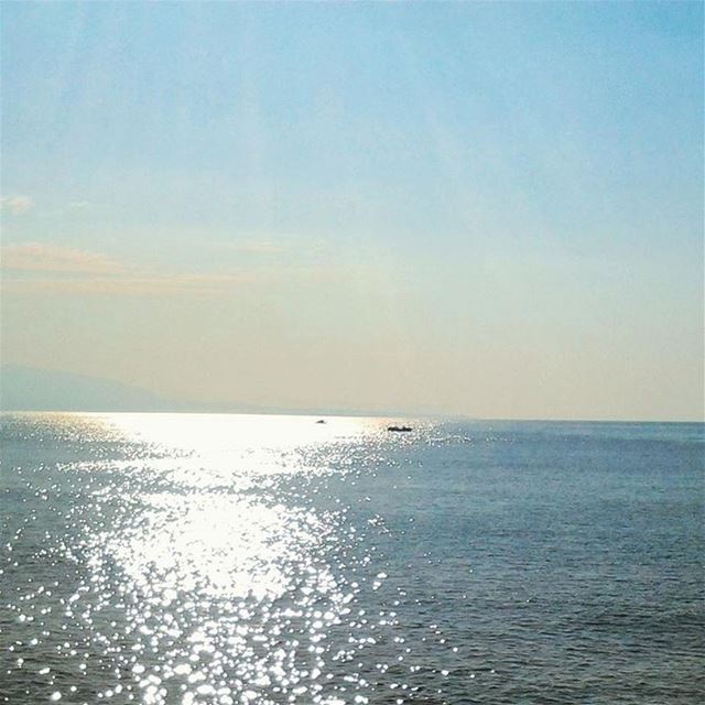 This landscape makes me feel calm....it's really distressful TripoliLB ...
