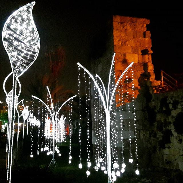 This picture isn't taken from the  Avatar movie, it is taken from  Byblos ♡ (Byblos)