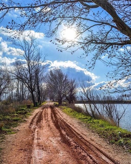 This weekend calls for adventure! Make sure to grab that Vitamin D ☀️📷 @a (Deïr Taanâyel, Béqaa, Lebanon)