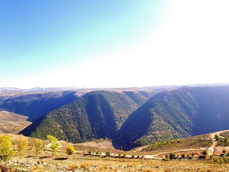  thisislebanon  lebanonpassion  lebanon_hdr  lebanoninapicture  hd_lebanon... (Zawtar El Charkiyeh)