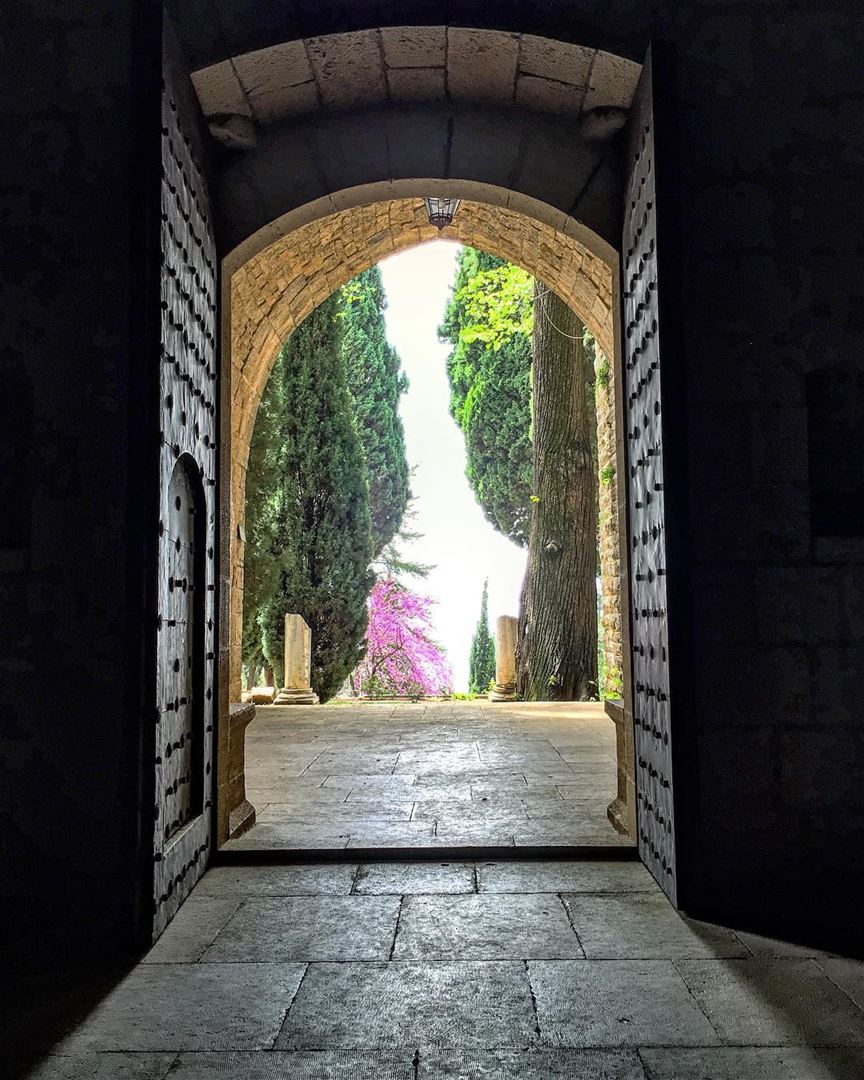 Through doors of the past...  gardendesign  shadowsandlight ... (Beit Ed-Deen, Mont-Liban, Lebanon)