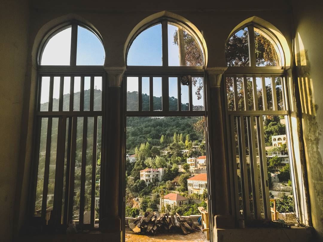 Through the  windows 😊.......... Lebanon  livlovelebanon ... (Dlebta, Mont-Liban, Lebanon)
