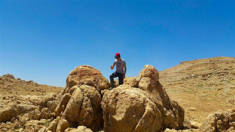 Throwback 🗻📷. letshike  hikinglife  lebanon  3088m 🌿. (Black Peak)