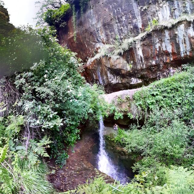  throwback  waterfalls  lebanon   middleofnowhere  middleeast  waterfall  ...