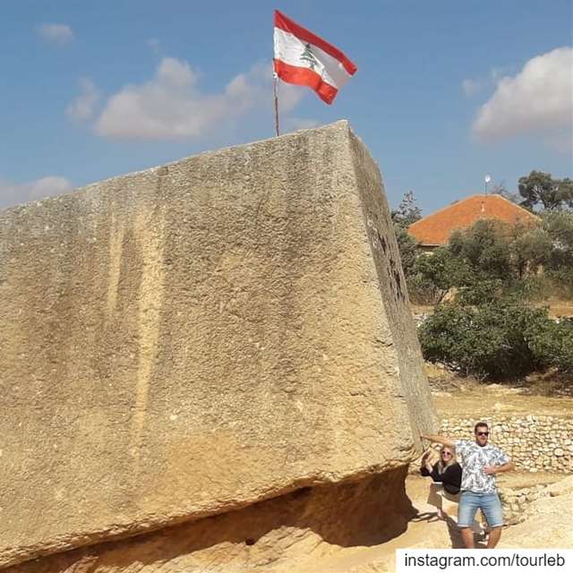 Time lapse to the Roman's Era. A  nice trip in the past to shape a better... (Baalbek, Lebanon)