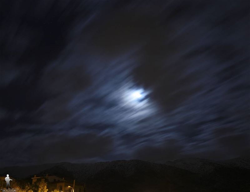 Time ti dream. sky  clouds☁  moon  snow chouf jbaa lebanon...