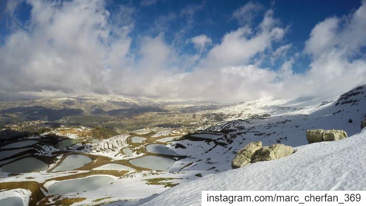  TimeLapse  TopView  Mountains  Lakes  Clouds  MovingClouds  Snow ... (Falougha, Mont-Liban, Lebanon)