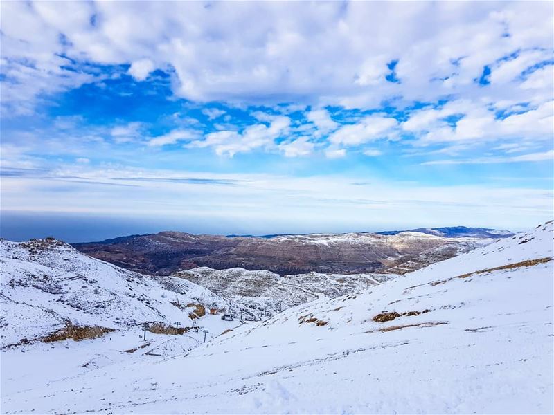 To infinity and beyond....... winter  winteractivity  outdoor  ski...