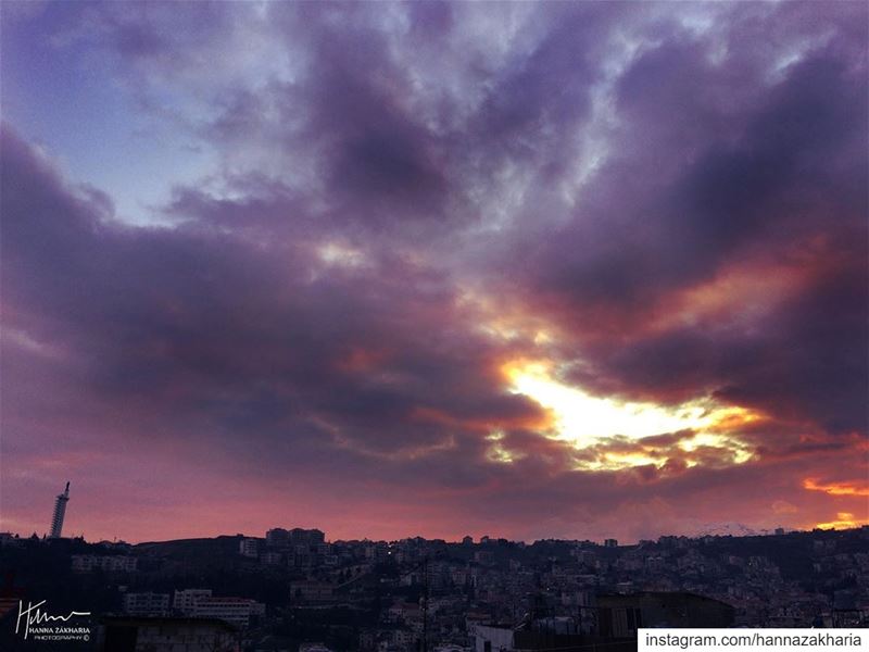 Today 📸  landscape  photooftheday  photograph  photographylovers  nature ... (Zahlé, Lebanon)