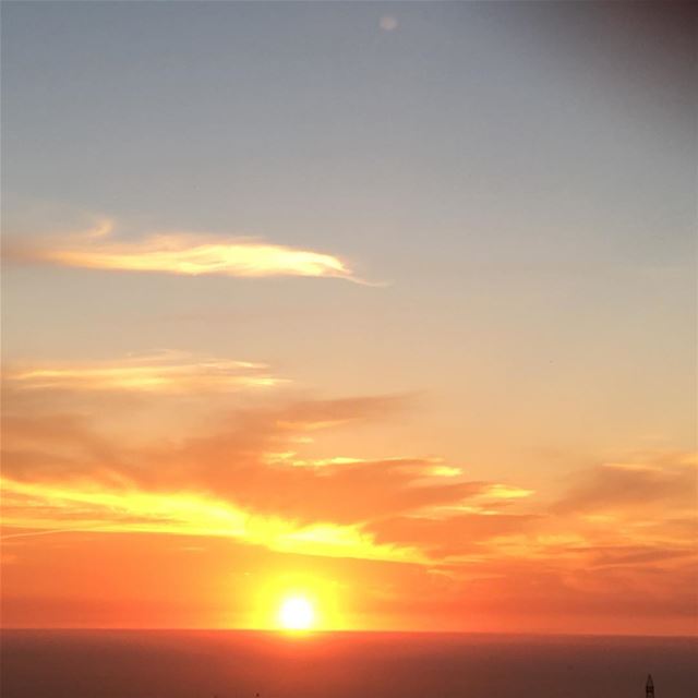 Today's sunset  lebanon  ain_ksour  photo  sunset  sky  sun ... (Aïn Ksoûr, Mont-Liban, Lebanon)
