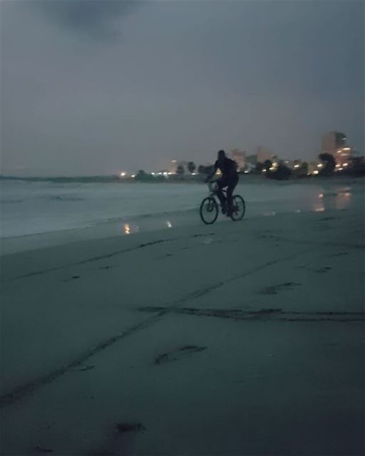  today  sunset  beach  biking  waves  funny  southlebanon  sour  fall ... (Tyre-Beach)