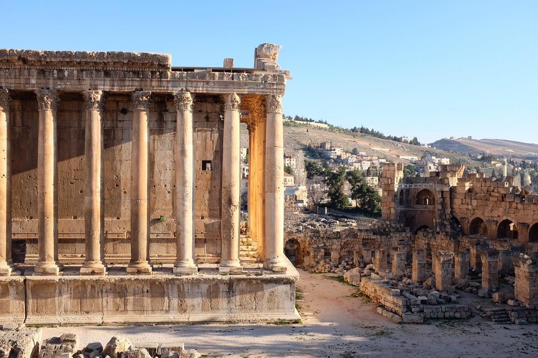 Tomorrow I am traveling to Lebanon! 🙌🏼 Looking forward to be there again... (Baalbek , Roman Temple , Lebanon)