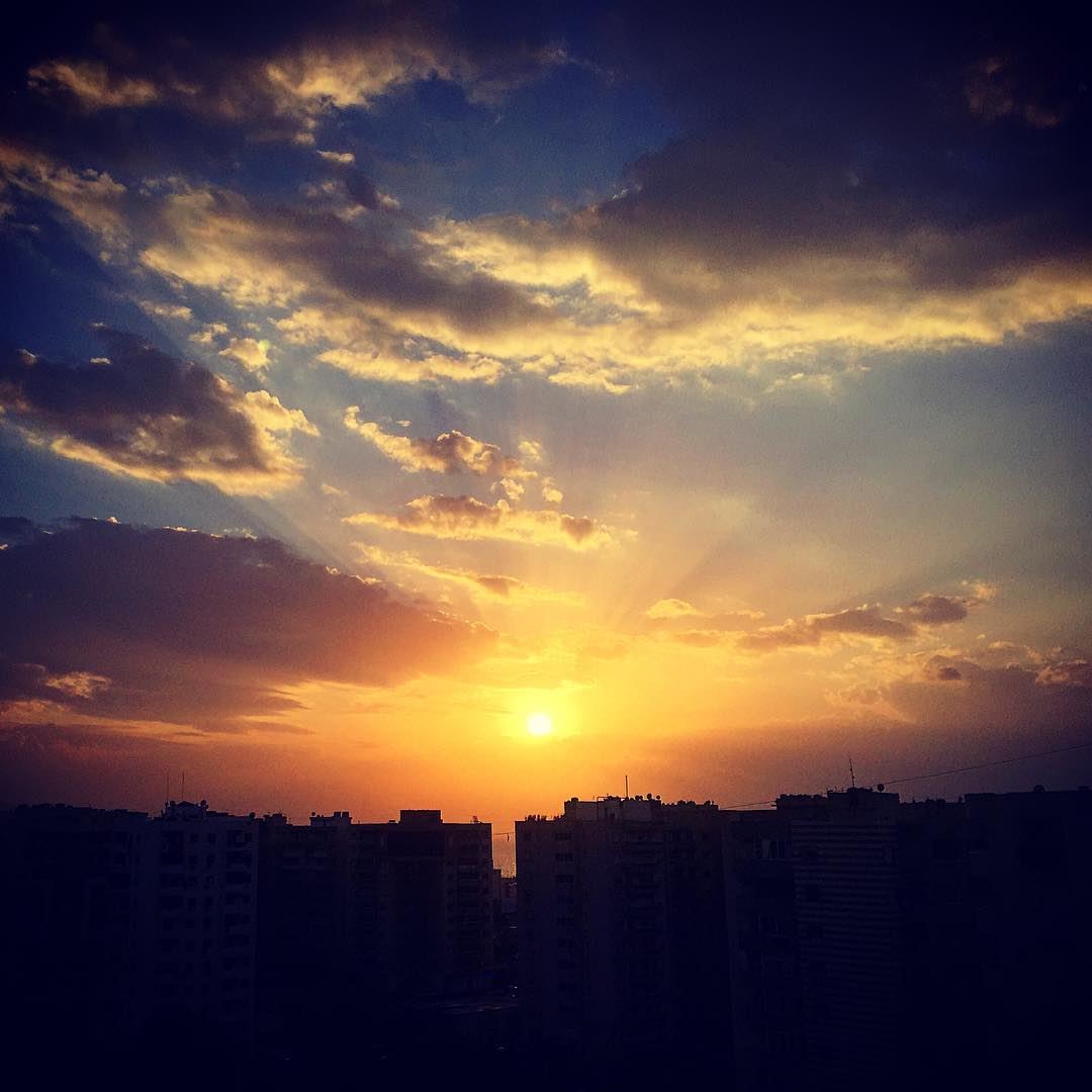Tomorrow is a new day.. sunset  goodnight  night  sleep  sun  sky ... (Tripoli, Lebanon)
