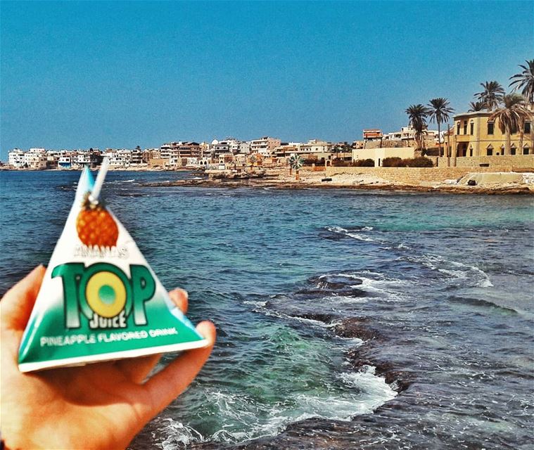 Top Juice with a view 😄 picoftheday  photography  summer  lebanon🇱🇧 ... (Anfah, Liban-Nord, Lebanon)