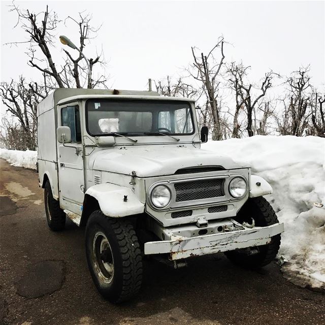  toyota landcruiser j40 seventies toyotalebanon lebanon pickuptruck 4x4... (Laklouk Village Vacances)