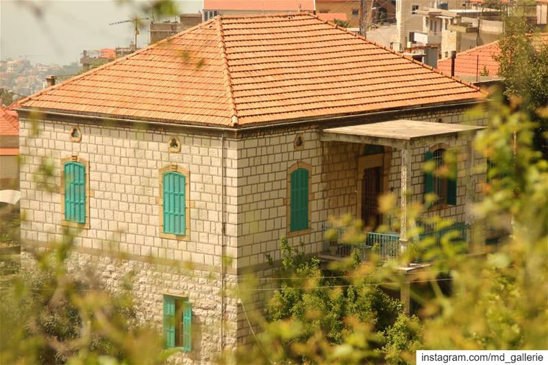 Traditional houses 👌🏻 photooftheday  photography  photographer  photo ... (Beït Chabâb, Mont-Liban, Lebanon)