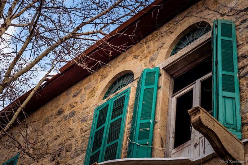  traditional  old  lebanese  house  balcony  door  window  brick  home ... (Sawfar, Mont-Liban, Lebanon)