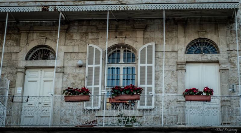  traditional  old  lebanese  house  balcony  doors  window  stone  home ... (Jounieh - Lebanon)