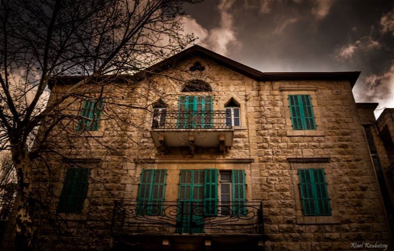  traditional  old  lebanese  house  balcony  doors  windows  brick  home ... (Sawfar, Mont-Liban, Lebanon)