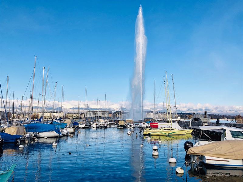 - Traduction française ⤵️ -What a majestic moment it was, seeing the... (Jet d'eau Genève)