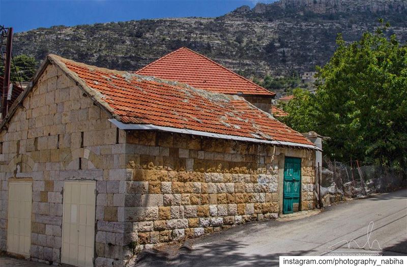 Tranquility  buildings  photography  Lebanon  february  cityscape  road ...