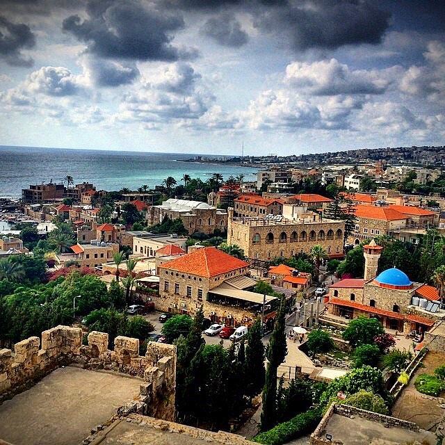 Travel because... Every human is interesting... Every landscape is... (Byblos - Jbeil)