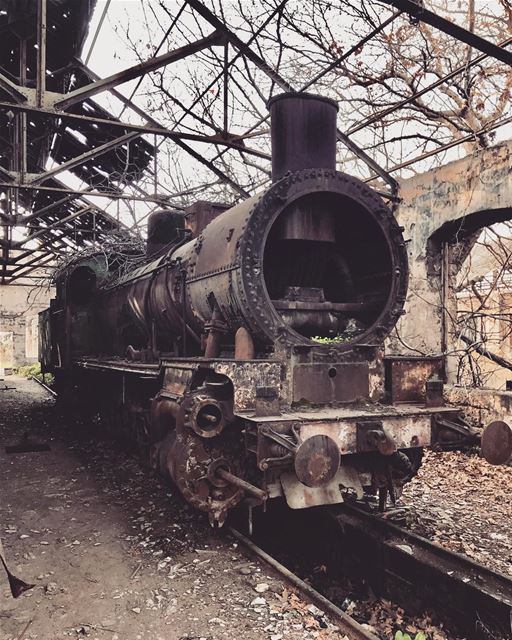  tripoli  lebanon🇱🇧  train  oldtrain  trainstation  oldtrainstation  old... (Tripoli, Lebanon)