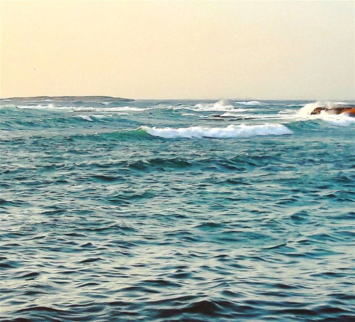 🌊🌊🌊  Tripoli  TripoliLB  Lebanon  Winter   Lebanese  Mediterranean  sea... (كورنيش الميناء البحري)