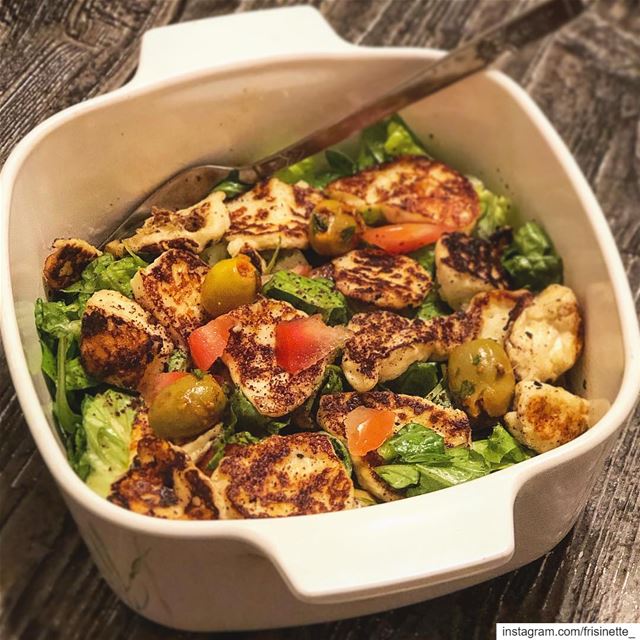 Trust me ! it tastes as good as it looks !🤤.Salade Halloumi ❤️🥗Letus� (Montreal, Quebec)