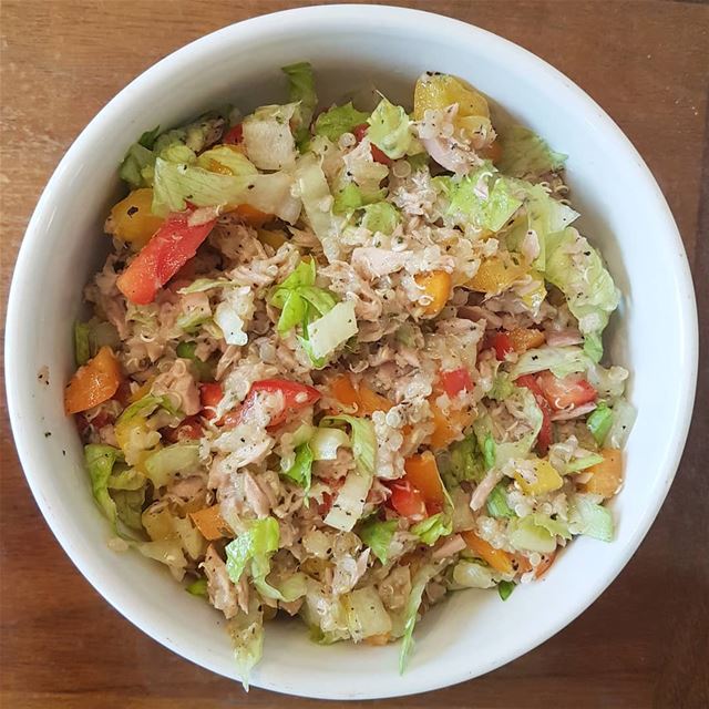 Tuna Quinoa Salad🌸Ingredients🌸2 cans of Tuna1 cup of Cooked Quinoa1... (Greater Montreal)