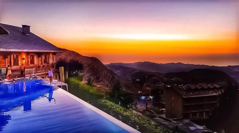 📲Turn ON Post Notifications 🌄Amazing view from  kfardebian 📸Photo by @ni (Kfardebian)