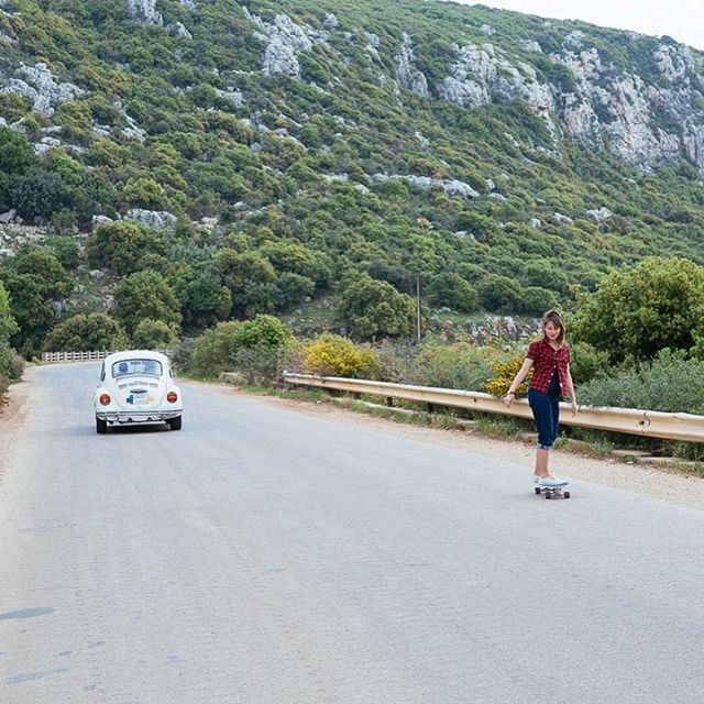 Two special ways to travel 🏄🏻‍♀️  surfskate  skateboard  skatergirl ... (Batroûn)