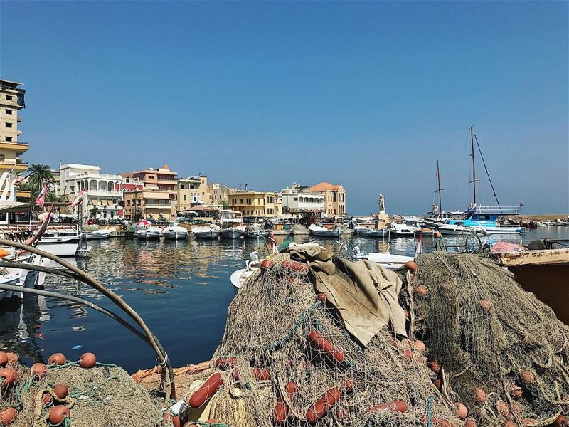  tyre  sour  lebanon  southlebanon  middleeast  port  boats  livelovetyre ... (Tyre, Lebanon)