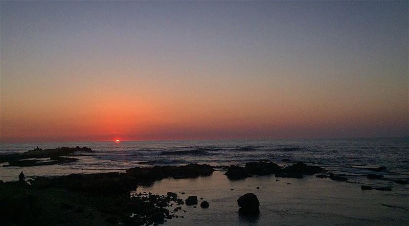  tyre sunset sea water blue sky waves sour lebanon livelovetyre tyrepage... (Al Kharab Beach)