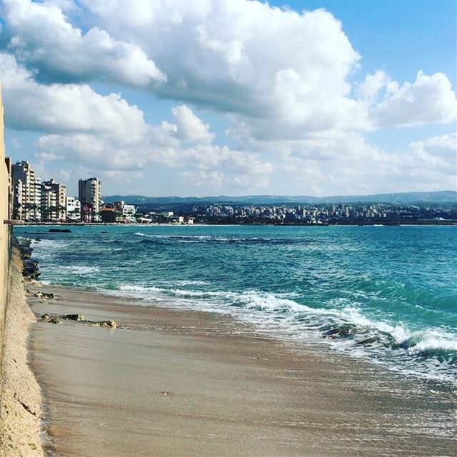  tyre  tyr  sour  tyrecity  sourcity  tyrepage   southlebanon  beach ... (Tyre, Lebanon)