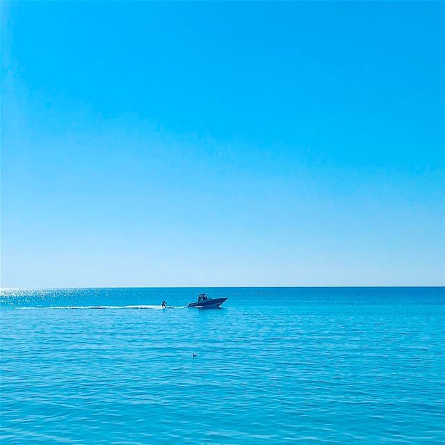  tyre  tyr  tyrecity  sourcity  tyrepage   southlebanon  beach ... (Tyre Beach)
