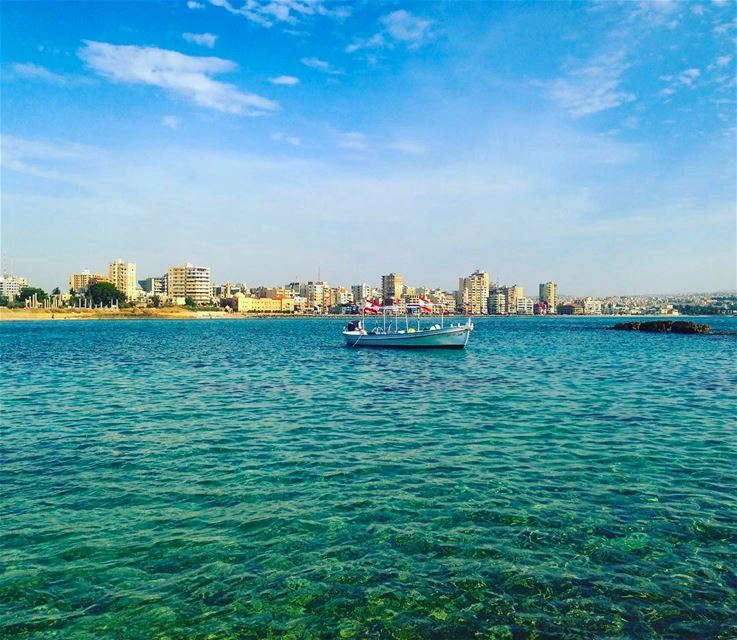  tyre  tyr  tyrecity  sourcity  tyrepage   southlebanon  beach ... (Al Jamal Tyr)
