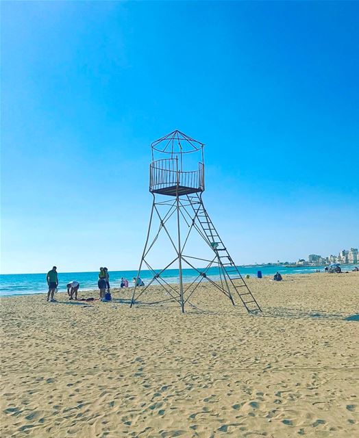  tyre  tyr  tyrecity  sourcity  tyrepage   southlebanon  beach ... (Sour Beach)